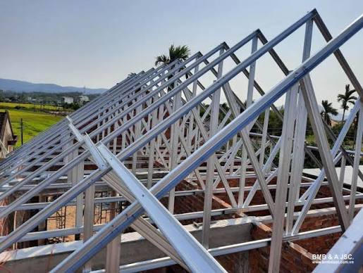 Steel truss roofing and C-purlin framing supplied to Kedah contractors